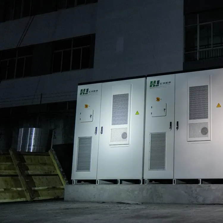 Large-scale photovoltaic power station energy storage solution